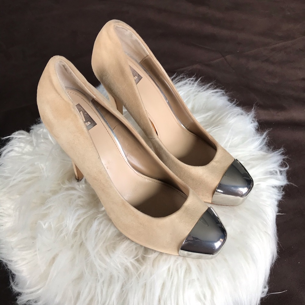 DV Dolce Vita  Suede Metallic Design High Heel